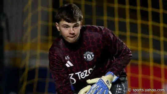 Salford sign former Manchester United keeper Myles
