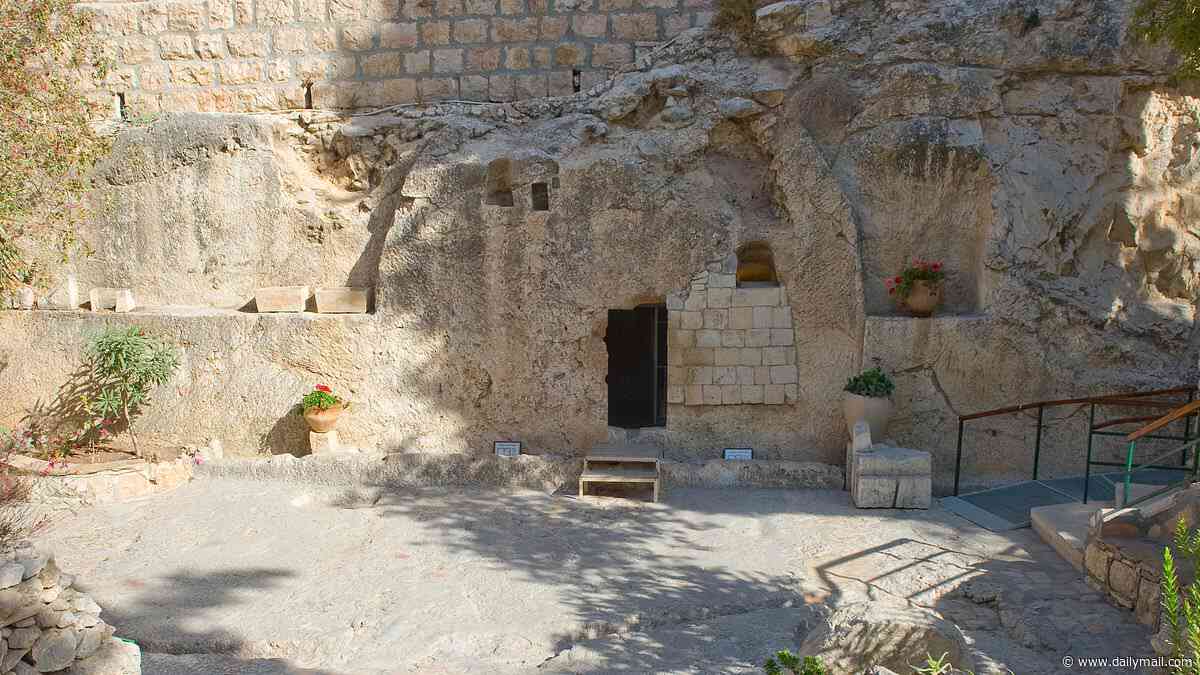 Discovered: Stunning 2,000-year-old secret beneath Jesus 'burial site' that perfectly aligns with Bible account