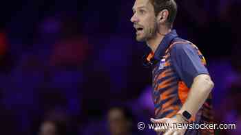 Volleybalsters na overtuigende zege op Spanje naar achtste finale EK
