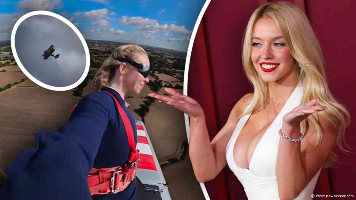 Actrice Sydney Sweeney doet levensgevaarlijke stunt op een dubbeldekkervliegtuig