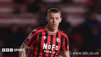 Defender Lopata exits Barnsley to join Polish club