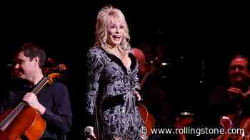 Watch Dolly Parton Sing ‘Celebrate the Dreamer in You’ at Her Final Live Performance in 2025