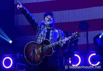 AARON LEWIS Announces November 2026 'Acoustic Origins' Tour