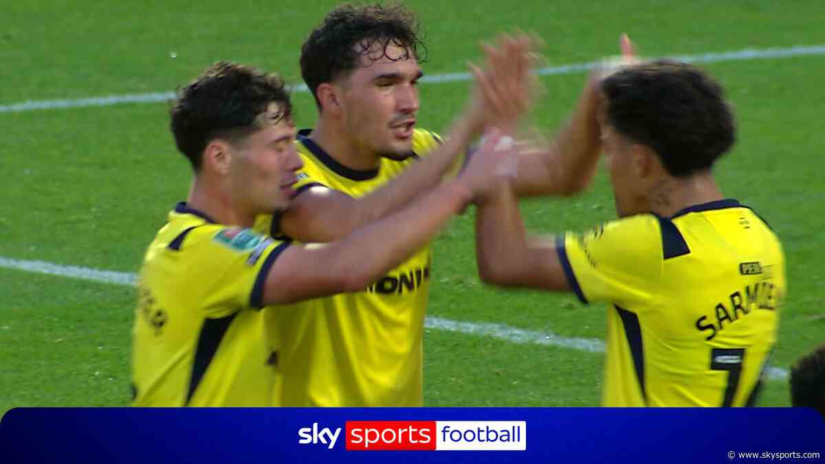 'That's a stunner!' | Joseph scores incredible volley for Middlesbrough!