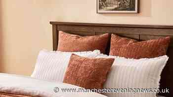 'Beautiful' £55 bedspread slashed to £22 'makes my bed look hotel luxurious'