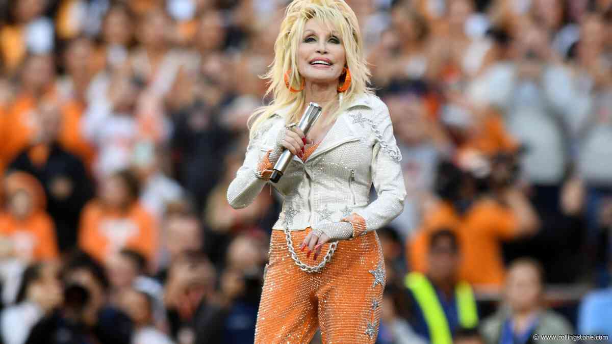 Dolly Parton’s Positivity Never Wavered When Addressing Health Issues Before Her Death