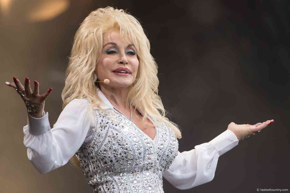 Country Music Pays Tribute to Late Dolly Parton