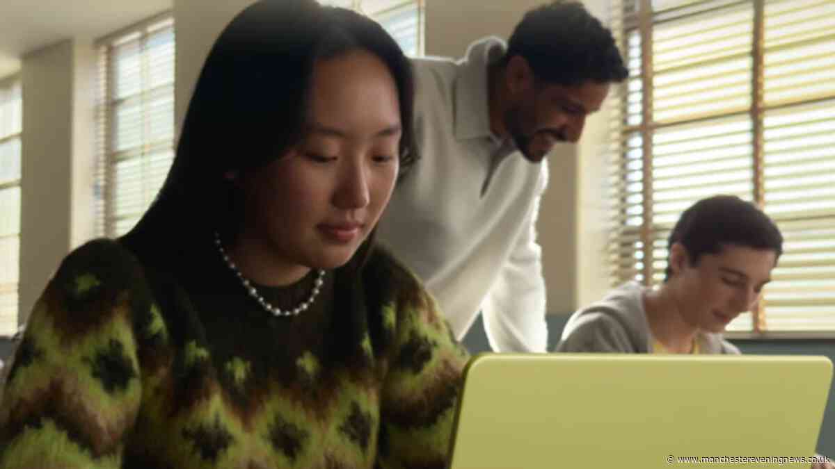 Apple fans bag budget-friendly 2026 MacBook students say 'lasts all day'