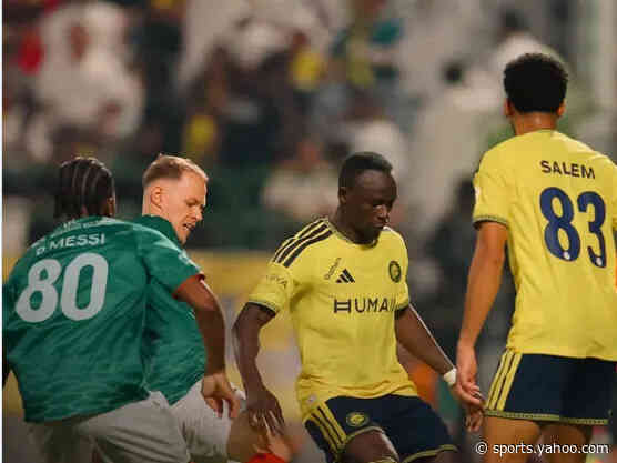 🎥 Al-Nassr Brazilian sent off in bizarre incident, watch
