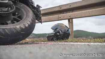Schlimmer Motorradunfall auf der A8: Junge Frau (20) schwer verletzt
