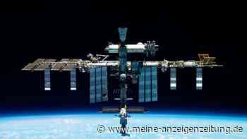 Astronauten bringen neue Antenne an ISS an