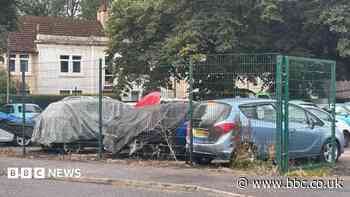 Cars torched in garage yard amid fears of resurgence in gang feud