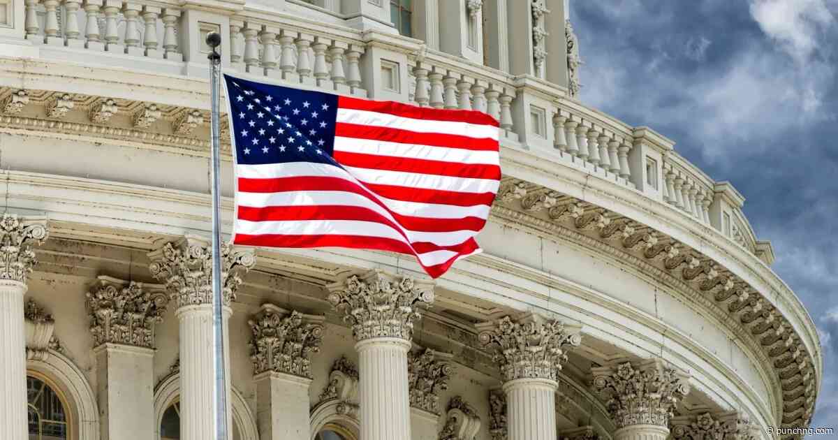 US to revoke up to 200,000 visas over asylum fraud claims