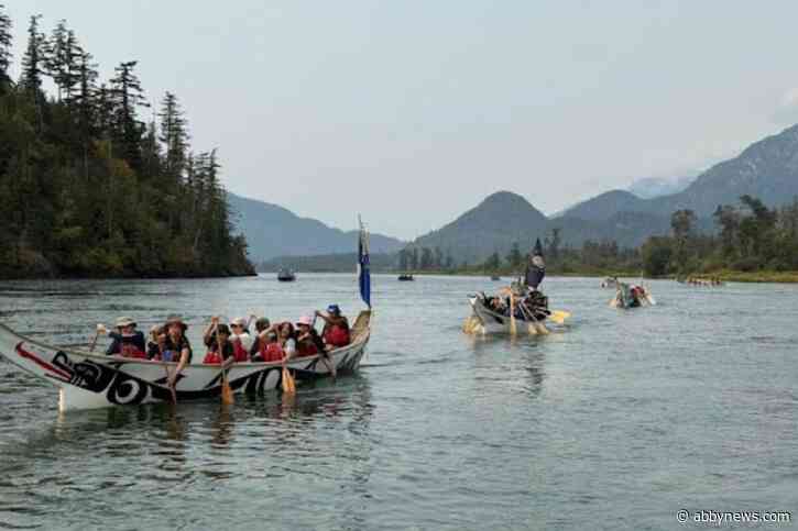 Upper Fraser Valley RCMP joins Pulling Together Canoe Journey