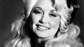 Glitzer für die Ewigkeit: Die Country-Sängerin Dolly Parton ist gestorben. Ein Nachruf