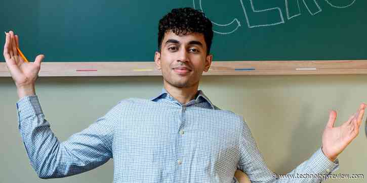 YouTuber finds niche as college admissions mentor
