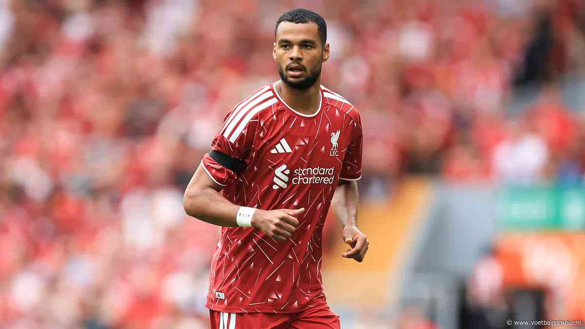 Liverpool-trainer Iraola lovend over één Nederlander: 'Een van onze beste spelers'