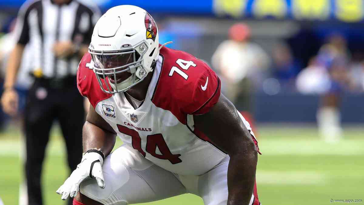 Source: Washington to add veteran LT Humphries