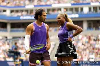 Carlos Alcaraz reaparece con victoria junto a Serena Williams en el dobles mixto del US Open