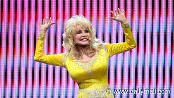 The very flirty exchange between Dolly Parton and Anthony Albanese: 'Come up here and I'll smear lip gloss all over you'