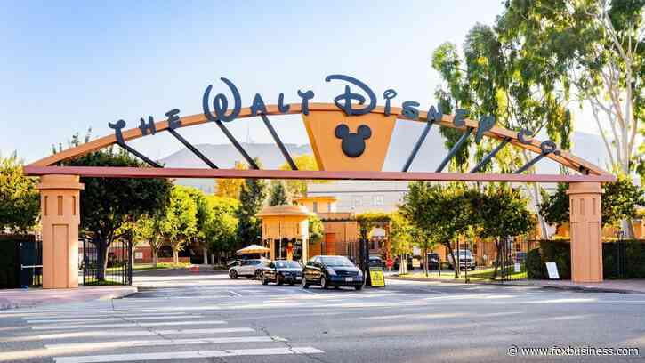 Disney offers voluntary early retirement packages to longtime executives amid restructuring push