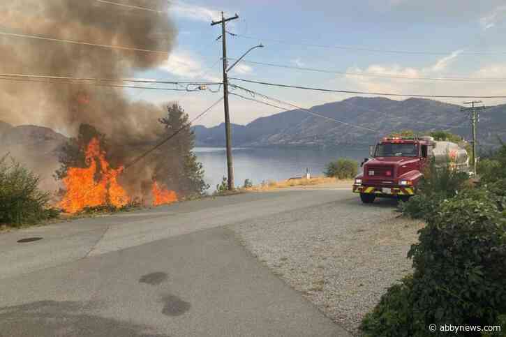 BC Wildfire Service pulls air support from Peachland over drone