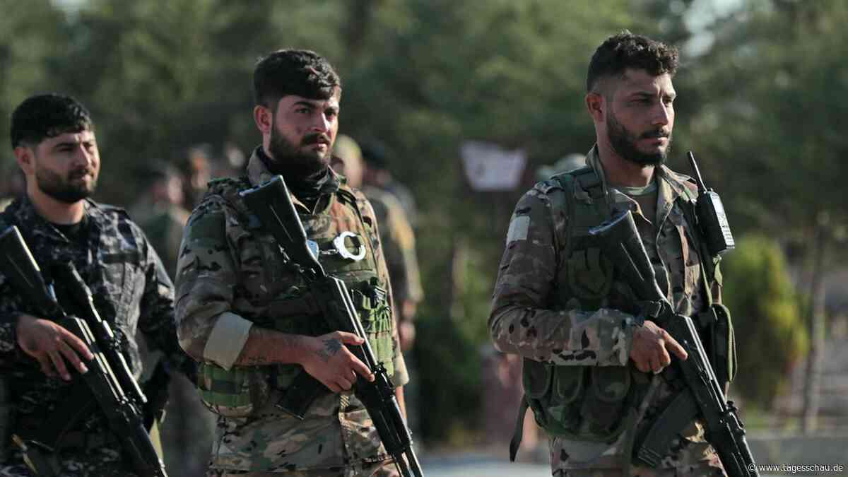 Kurdische SDF in Syrien verkündet Auflösung