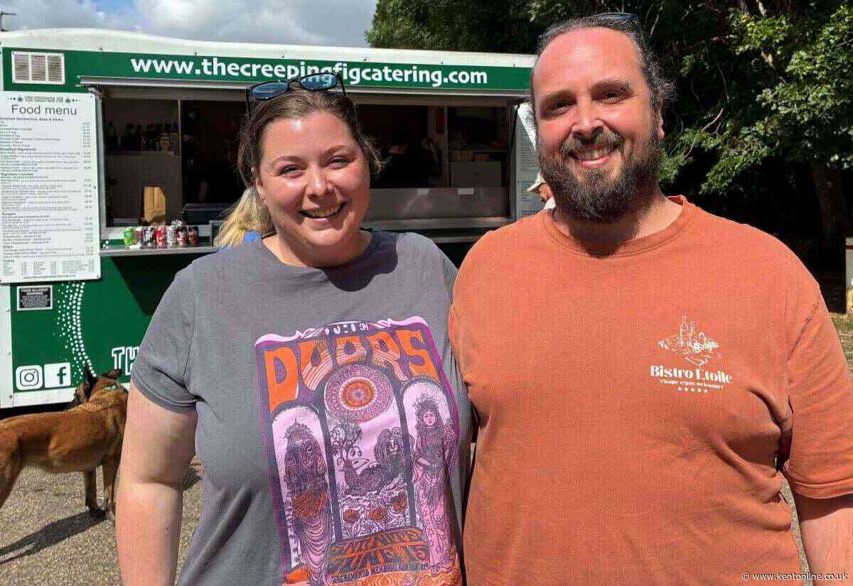 Community rallies for food van under threat from 450-home development