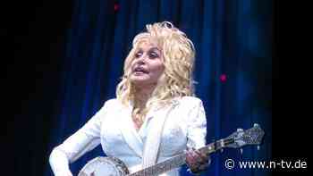 "Vermächtnis wird weiterleben": Musik-Legenden verbeugen sich tief vor Dolly Parton
