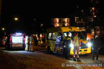 Politieagenten nagekeken in ambulance na aantreffen vaten onder flat