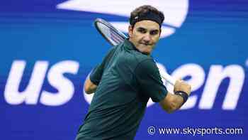 Federer rolls back years to beat Roddick in US Open exhibition