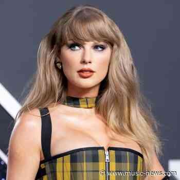 Taylor Swift and C&eacute;line Dion honour 'eternally generous' Dolly Parton