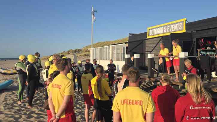 Oefening ruim 80 vrijwilligers van de KNRM en Texelse Reddingsbrigade