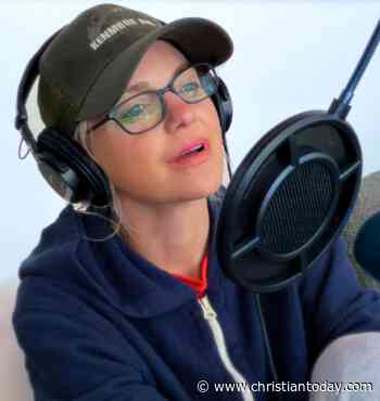 Anna Faris says son has asked her to become a Christian