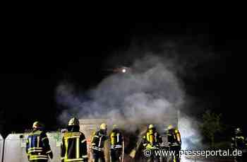 FW Geestland: Brand von Sammelbehältern im Gewerbegebiet Bad Bederkesa