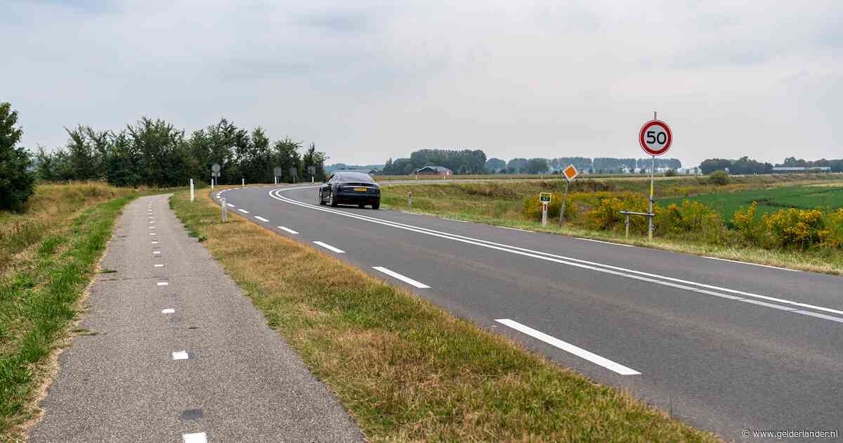 Met gerepareerde BMW van 20-jarige verdachte test politie berekeningen van dodelijk ongeval bij Vogelwaarde