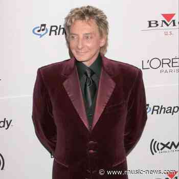 Barry Manilow taking a break from live shows