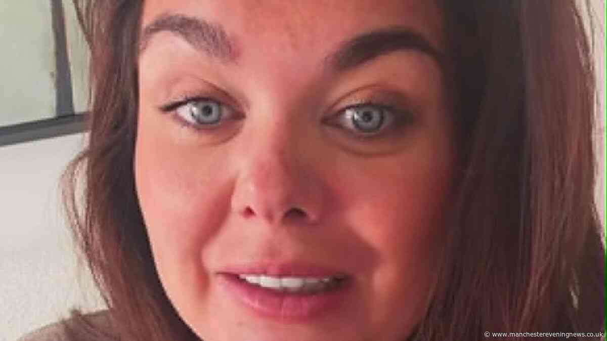 Pregnant Scarlett Moffatt issues plea as she's told she looks 'humongous' by stranger
