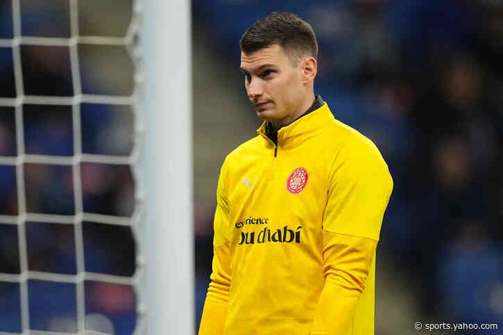 Barcelona face dilemma with new goalkeeper signing after Dinamo Zagreb change loan conditions