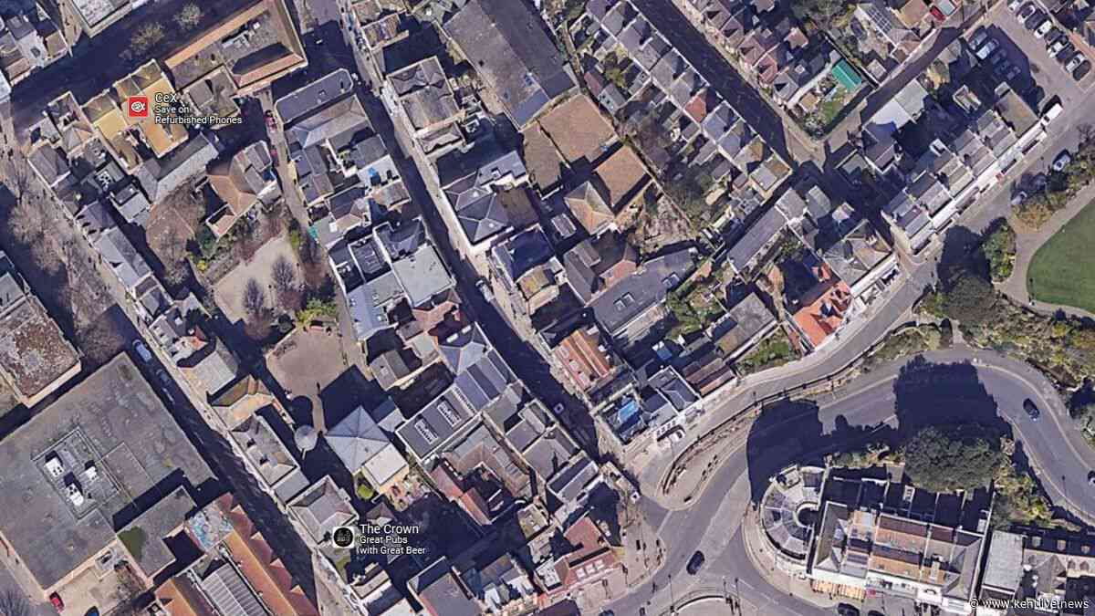 Victim named in Ramsgate murder investigation following double stabbing