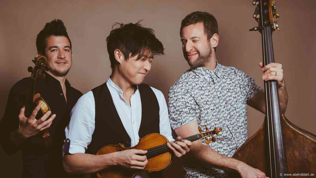Elbphilharmonie: Time for Three reißt das Publikum geradezu aus den Sitzen