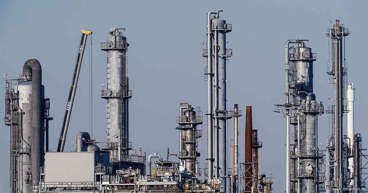 Chemie steckt Rekordgelder in Forschung - und fürchtet China