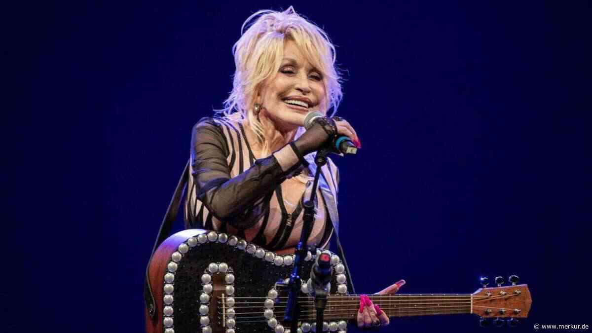 Promis nehmen tief bewegt Abschied von Weltstar Dolly Parton: „Tränen laufen mir übers Gesicht“