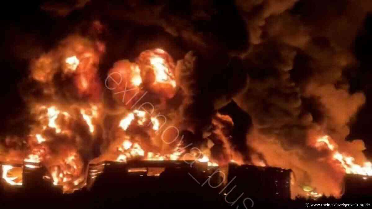 Gewaltiges Inferno nach ukrainischem Angriff: Videos zeigen lichterloh brennendes Wildberries-Lager