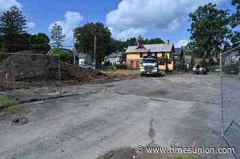 Scaffolds & Cranes: Construction begins on luxury Saratoga Springs condos