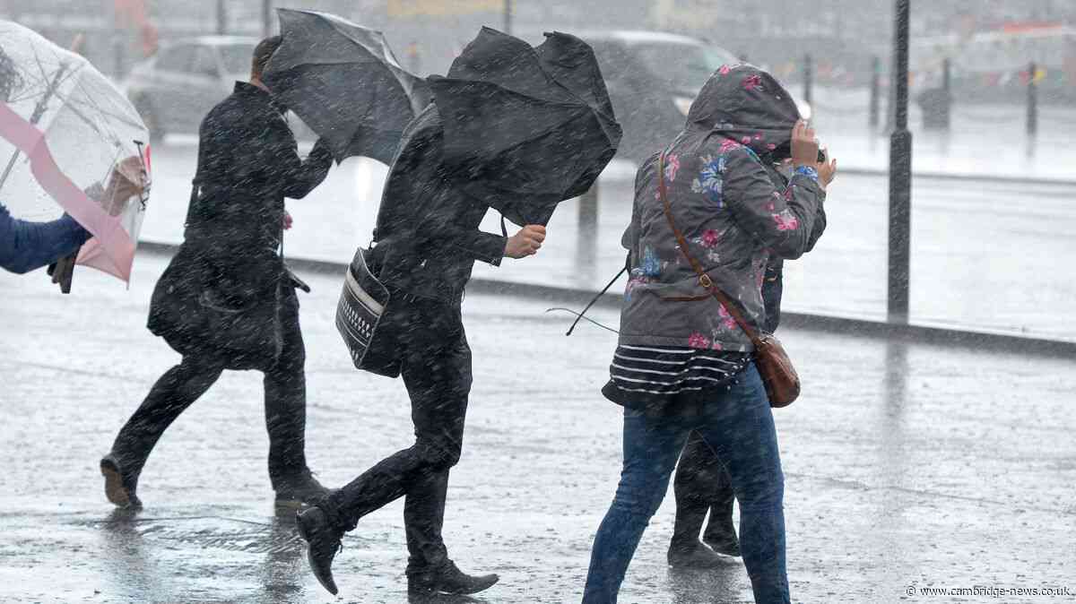 Hours of heavy rain to batter Cambridgeshire as new 16-hour weather warning issued