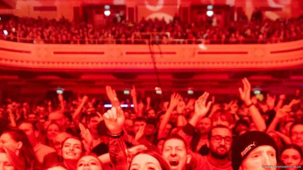World famous indie legend bans phones at Newcastle gig as major update issued to fans