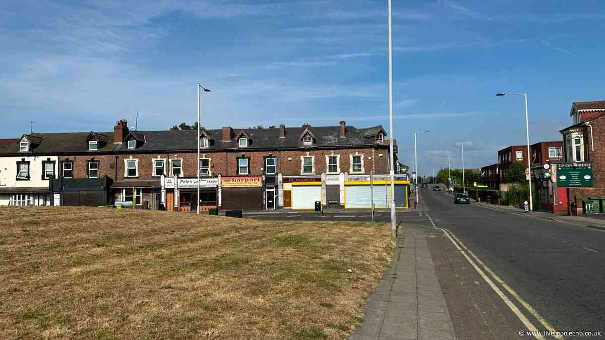 Man 'slashed with glass' during Rock Ferry pub fight
