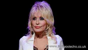 Doctor shares three cancer symptoms as Dolly Parton dies after 'brief' battle