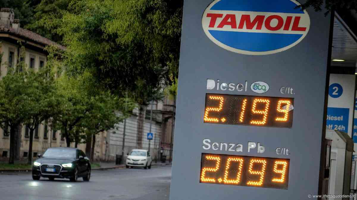 Guerra all’Iran, inflazione e accise: il caro benzina aumenta e il governo non sa che fare